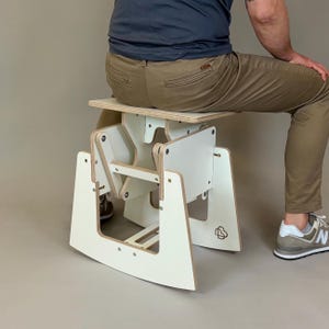 Better Posture Balance Chair - Active Sitting Micro Movements Stool. Back Pain Relief Chair