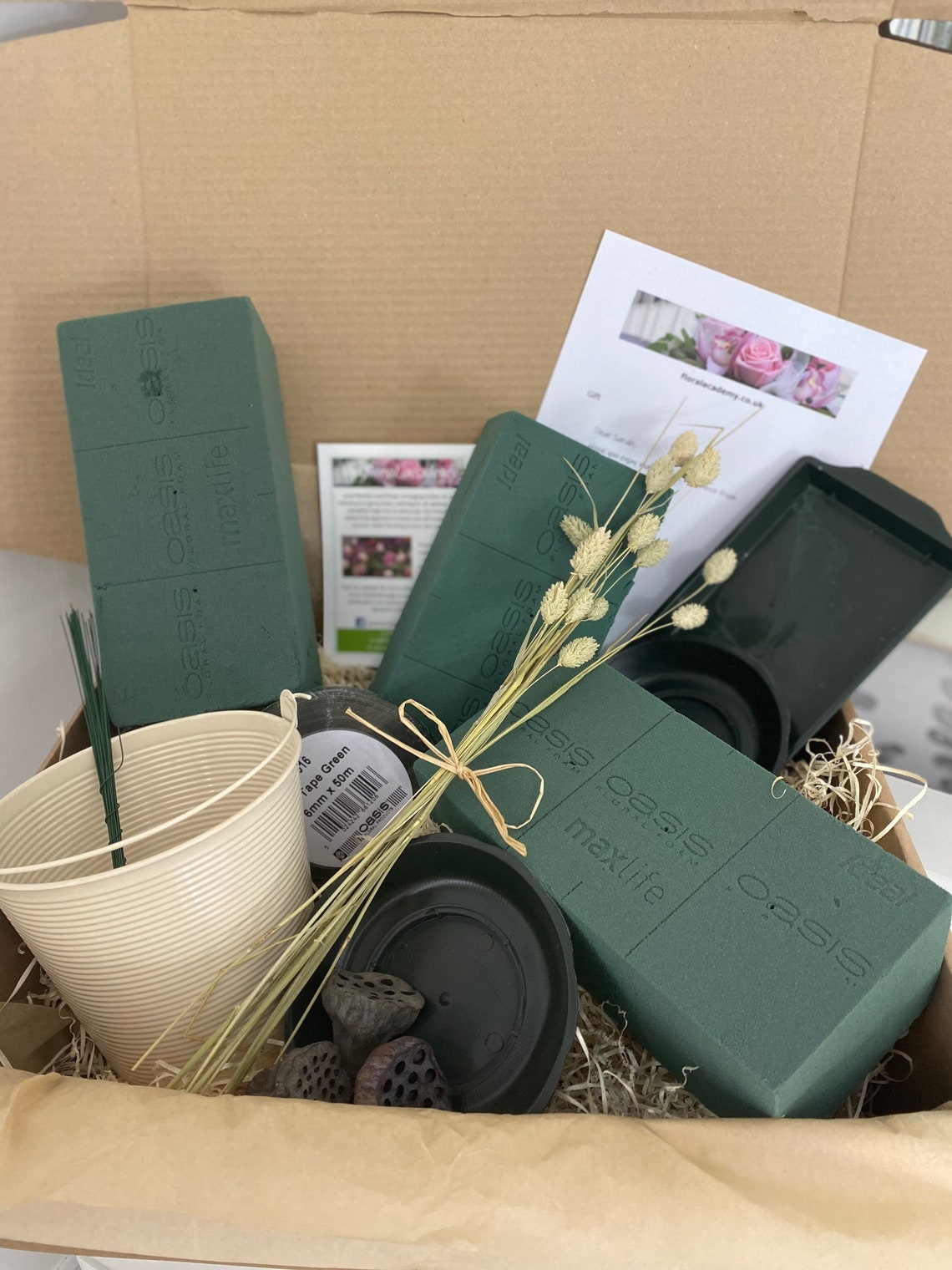 Flower Arranging Kit Floristry Craft Basic Kit Oasis Floral | Etsy UK