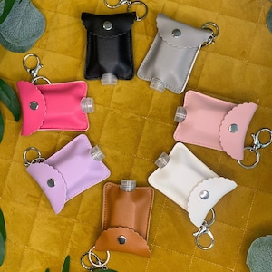 Hand Sanitiser Bottle Pouch Key Chain, Key Ring Hand Sanitiser, Lanyard Sanitiser Bottle with Clip, Faux leather Bag Accessory,
