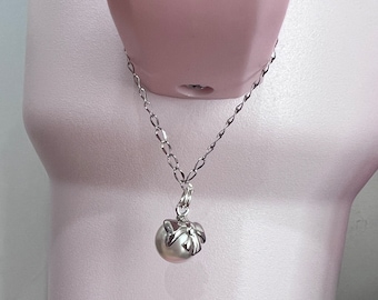 White Pearl Tumbler Charm: Silver Bow Accent, Cup Handle Accessory