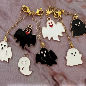 Halloween-spookbedel met gouden ketting: bekeraccessoire