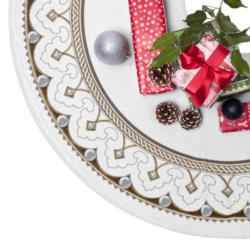 Luxury Style Christmas Tree Skirts, White and Gold Christmas Tree