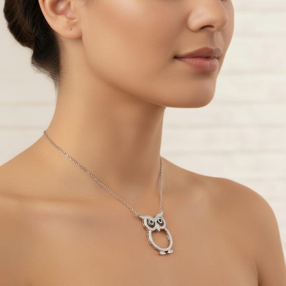 Collana con gufo in argento sterling e zirconi cubici