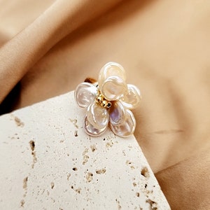 Baroque petal pearl flower ring/Baroque pearl ring/flower ring/Spring flower ring/Adjustable ring/Freshwater pearl ring afbeelding 5