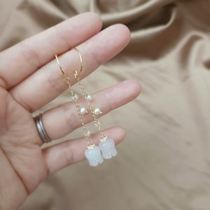 Jade long dangle earrings/White jade flower earrings/Lily of the valley earrings/Flower dangle earrings/White Jade earrings