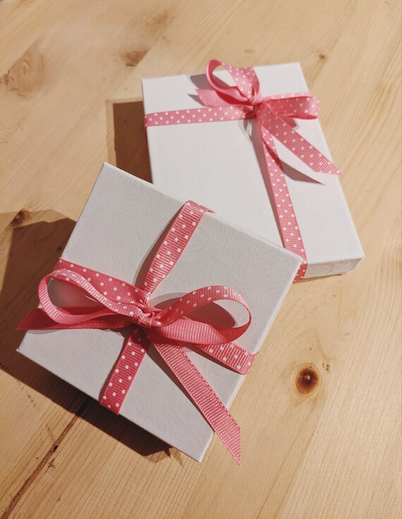 Keshi Pearl Bracelet: White Cornflake Pearls, Toggle Clasp