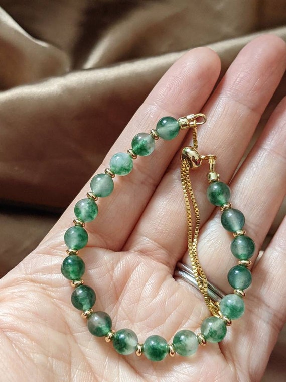 Green on sale quartz bracelet