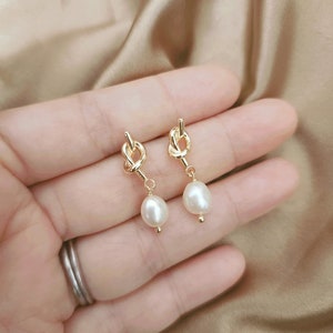 14k Gold Plated Knot Pearl Earrings/single Pearl Earrings