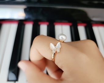 Butterfly and freshwater pearl open ring, Butterfly jewelry, pearl butterfly, open ring, Freshwater pearl ring