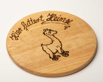 Personalized board, breakfast board with engraving alpaca round