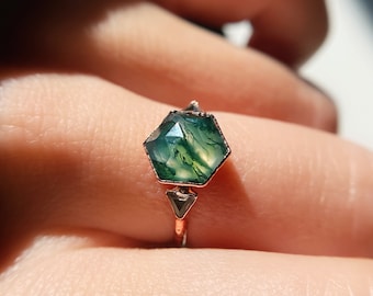 Handmade ring for her | personalised gift | engagement ring for women | Minimalist Moss agate & crystals electroformed copper ring | custom