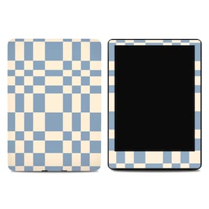 Blue Checkered Kindle Skin: Retro Grid E-Reader Wrap