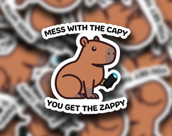 Mess With The Capy You Get The Zappy | autocollant Capybara | Stickers mèmes | Stickers pour ordinateur portable | autocollant bouteille d'eau | Sticker drôle