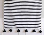 Moroccan pompon cotton blankt 100 cotton