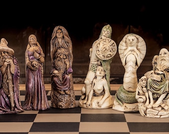 Cobra Queen vs Spellmaster Schachset, Fantasy skulpturale Stücke, Erbstück Sammler Display