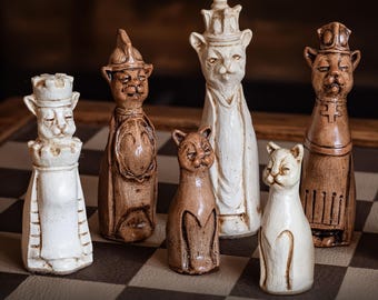 Handmade Cat Chess Set Sculpture Chess Set Classic Games Home Library Decor Gift for Chess Lover Reading Room Collectables Cat Sculpture