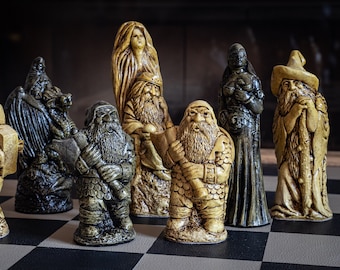Fantasy Chess Set – Large Spellmaster, Cream and Black