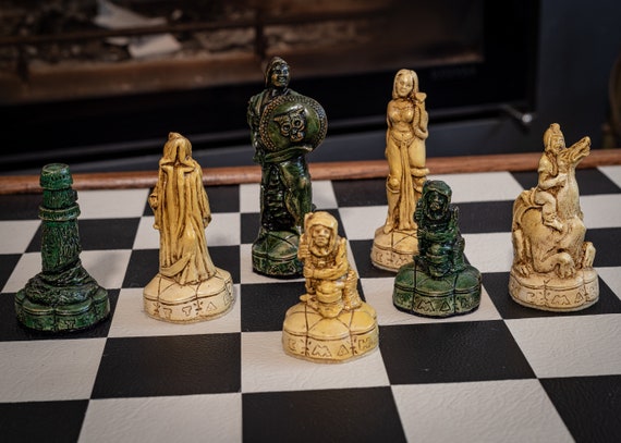 Play Chess On A Spaceship or in Medieval Times - Chess VR 