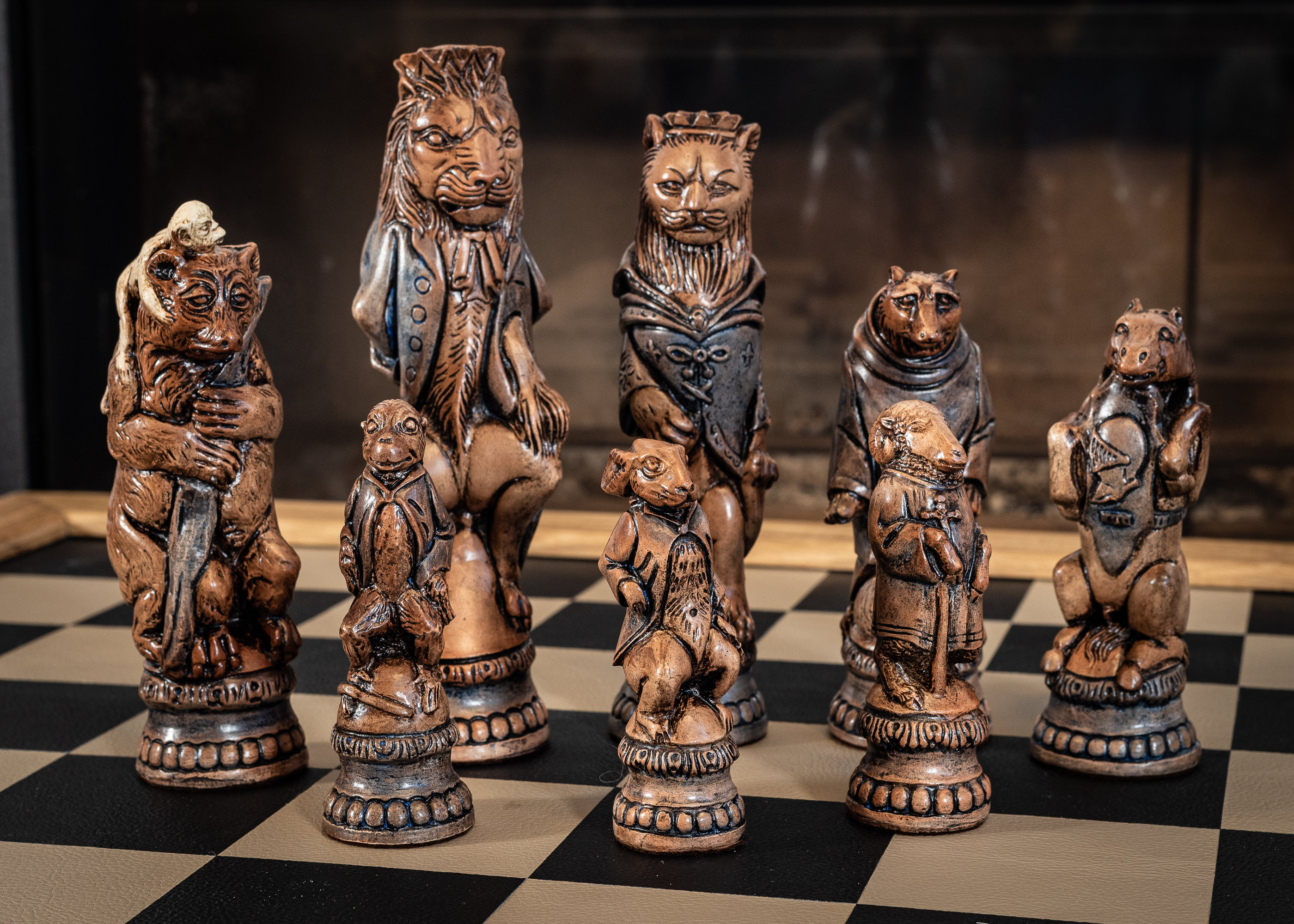 置物 Chess Made to Order – Chess Set, Reynard the Fox Design in Aged Ivory