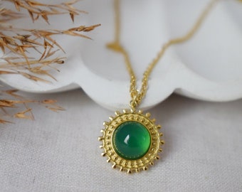 Necklace green agate, 14k gold plated stainless steel round gemstone pendant, Sun pendant, Birthstone unique jewelry gift