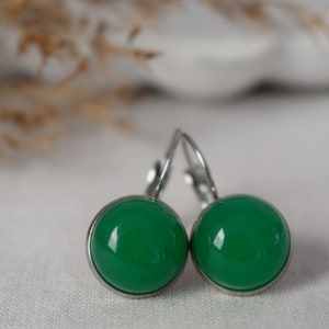 Ohrringe Jade Grün hängend, grüner Edelstein Hängeohrringe, 12mm, rund, Lever-back Ohrhänger, Edelstahl Ohrschmuck, Unisex Schmuck Geschenk Bild 2