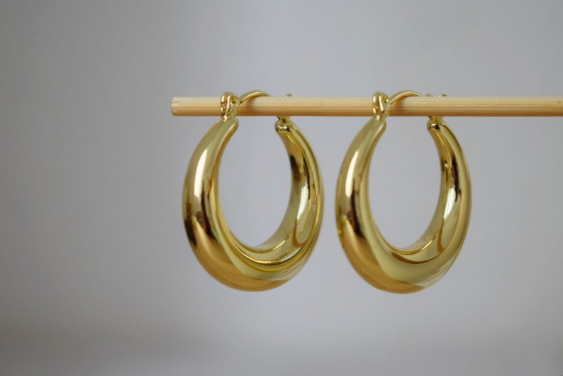 Chunky hoop earrings, large wide hoops earrings, 18k gold plated hoop earrings, Statement Hoops, Modern earrings, Gift for her image 7