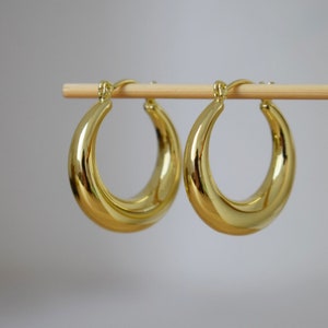 Chunky hoop earrings, large wide hoops earrings, 18k gold plated hoop earrings, Statement Hoops, Modern earrings, Gift for her image 3