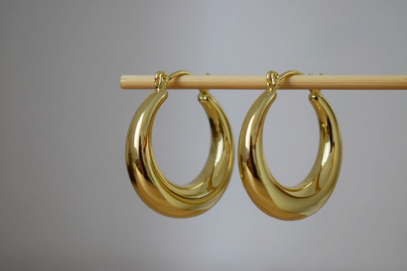 Chunky hoop earrings, large wide hoops earrings, 18k gold plated hoop earrings, Statement Hoops, Modern earrings, Gift for her image 6