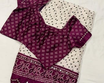 Crushed Bandini Silk Georgette Saree: Mirrored Embroidery, Adjustable Blouse