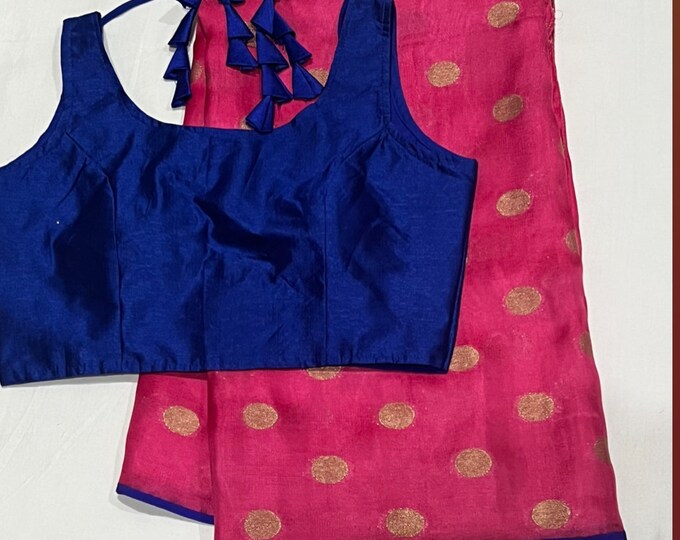 Beutiful Jute silk Saree with blouse