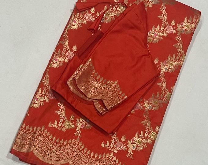 Beautiful combination Benarus  Silk Saree with Blouse 34-44 size