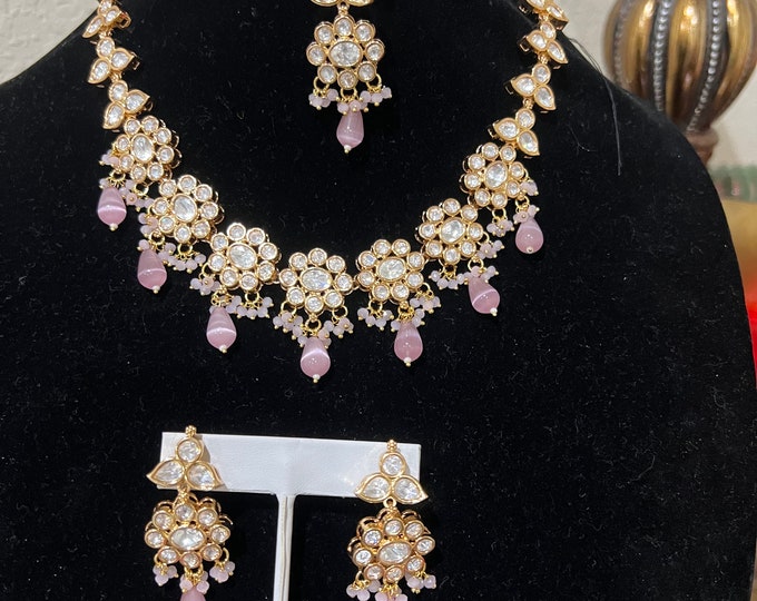 Beautiful bikanary  kundan grand looking necklace  with earrings and tikka