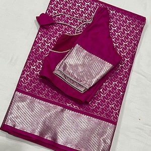 Beautiful combination  Soft Silk Saree with Blouse 34-42 size