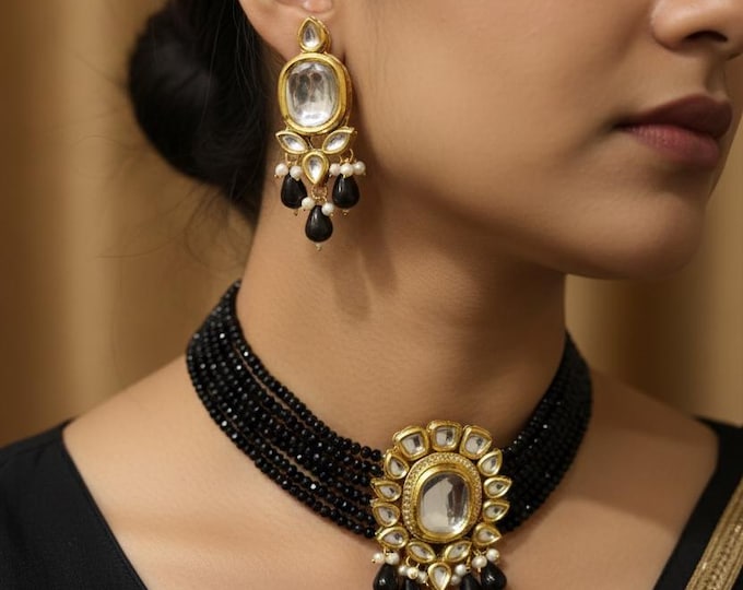 Black Beads Kundan Necklace with Earrings