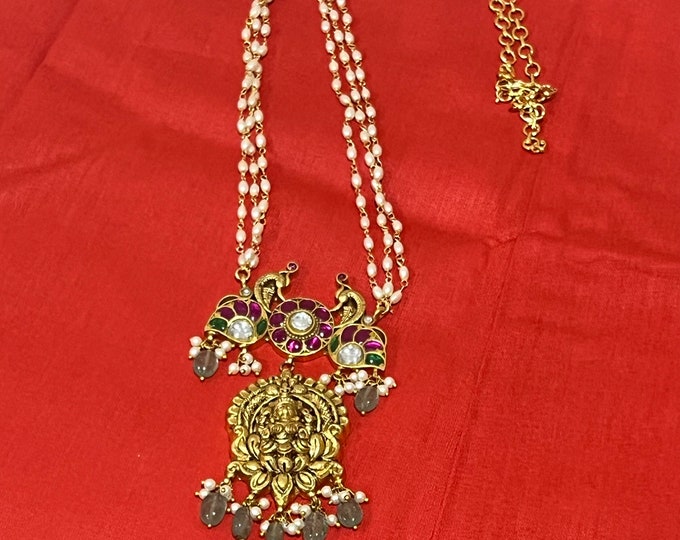 Beautiful grand looking Jadau long mala with laksmi pendant and with pear chain
