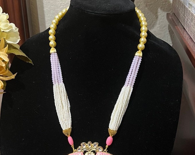 Gorgeous White And pink Beads Long mala