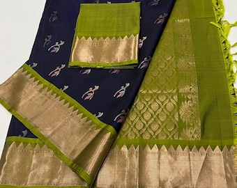 Handloom Pure Silk  Kanchipuram Silk Saree With Contrast Unstitched Blouse