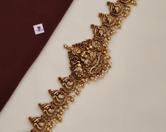 Goddess Lakshmi Nakshi Waistband: Gold Beads & Shimmering Stones