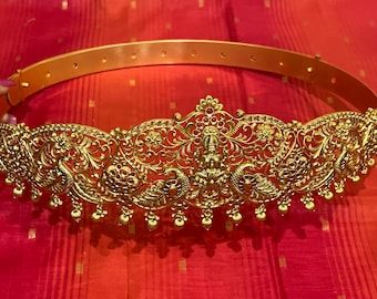 Goddess Lakshmi Nakshi Waistband: Gold Color Beads & Shimmering Stones