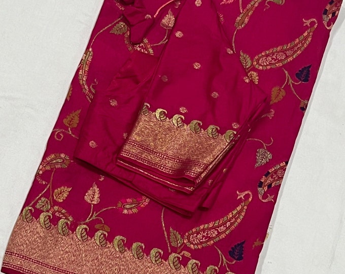 Beautiful combination Benarus  Georgette Saree with Blouse 34-44 inches.