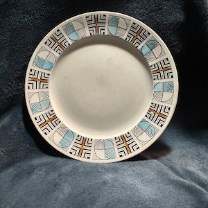Broadhurst Kathie Winkle Concord Dinner Plate