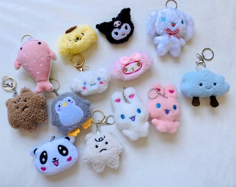 Joli porte-clés en peluche lapin/chiot/nuage/baleine, cadeau accessoire kawaii, cadeau de Pâques, breloques pour sac, breloque pour sac à dos, cintre pour voiture anime, accessoires de sac