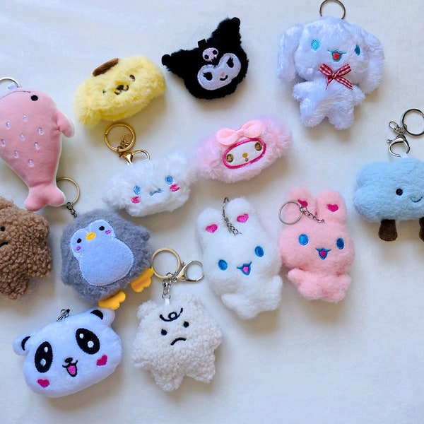 Joli porte-clés en peluche lapin/chiot/nuage/baleine, cadeau accessoire kawaii, cadeau de Pâques, breloques pour sac, breloque pour sac à dos, cintre pour voiture anime, accessoires de sac