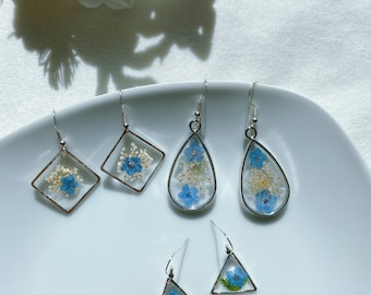 Forget Me Not Dangle Resin Earring,Handmade Real Pressed Flower Earring,Anniversary Gift,Flower Jewelry,Floral Lover Gift,Gift for Her