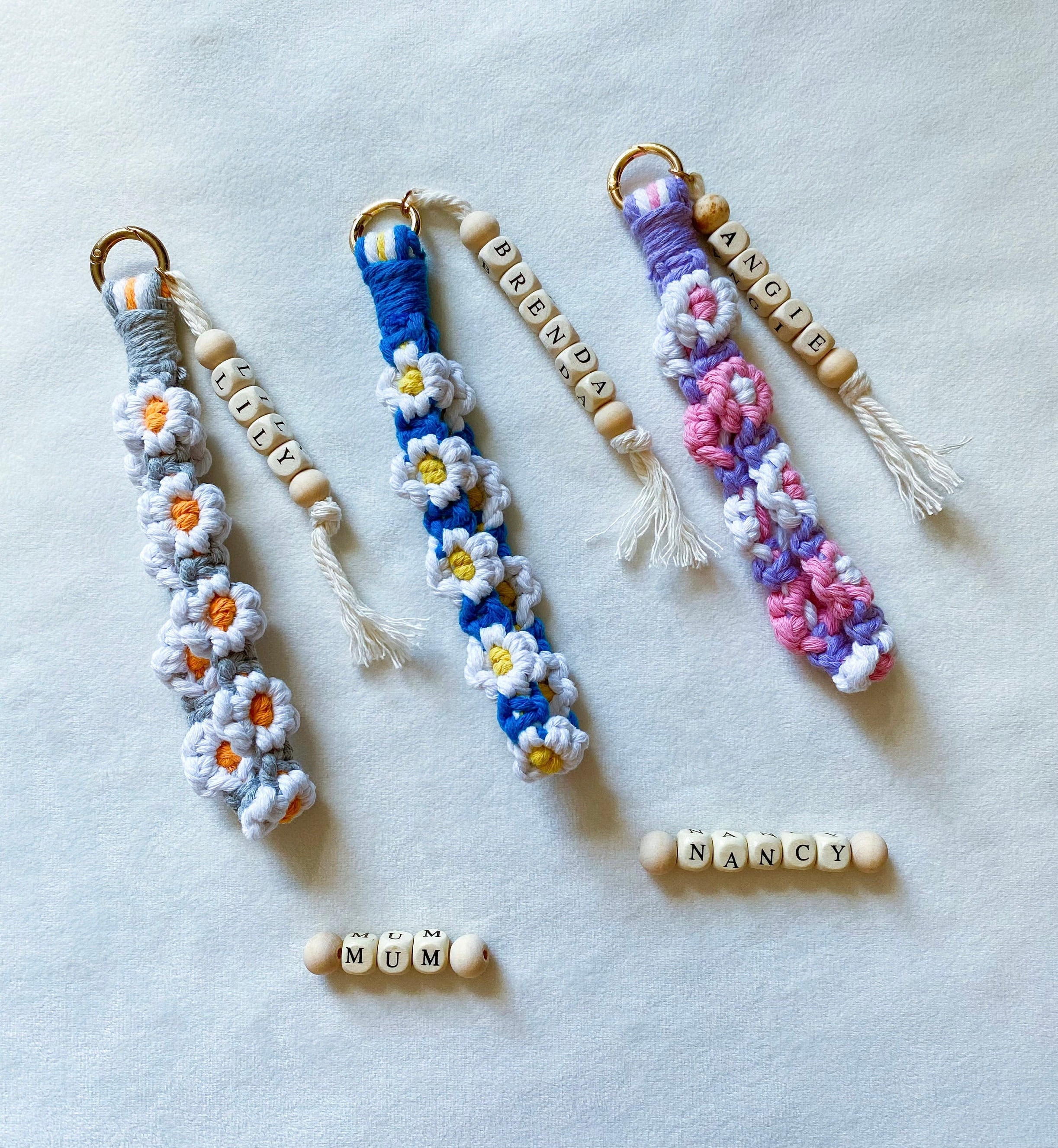 Macrame Flower Keychain,mom Gift,boho Keychain,high-quality Cotton