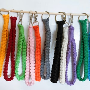 Cotton Cord Macrame Keychain,Macrame Key Fob, Boho Keychain,Macrame Wristlet,Stocking Stuffer,Braided Key Fob,Lobster Claw,Gift for Mom