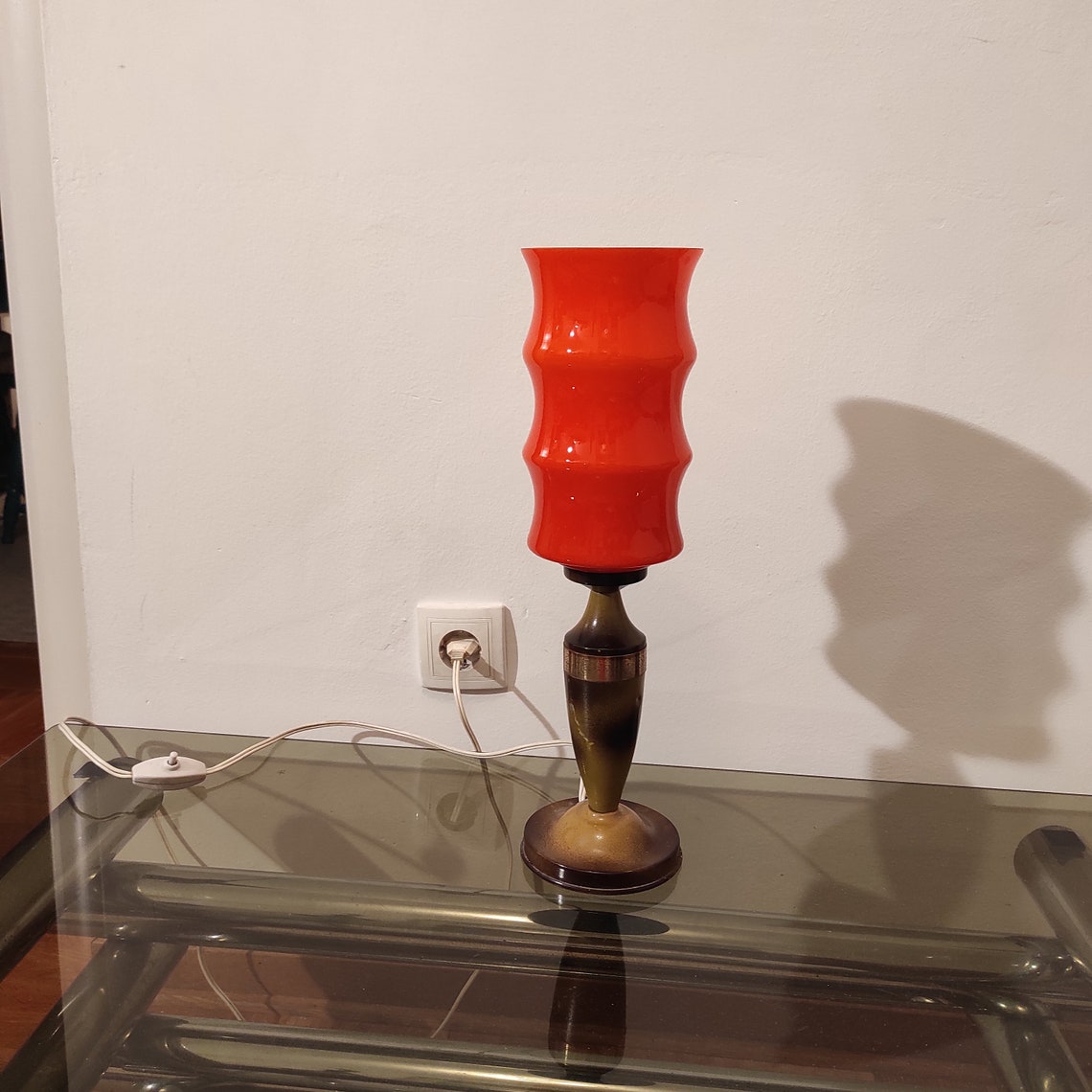 Vintage Orange Glass Table Lamp: Mid-Century Modern Space Age Design, foto 2 di 5
