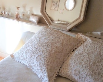 HOUSSE  oreiller - coussin -  dentelle - beige  ecru -   shabby -