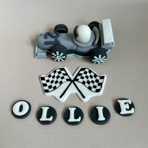 Race Car Cake Topper – Racing Flags & Custom Name in Discs – Two Fast Party – Racing Birthday Decorations – Edible Race Car Cake Topper