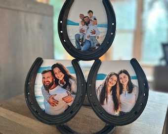 Horseshoe Picture Frame (3 Picture Tower)